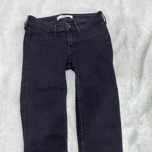 Black Hollister skinny jeans